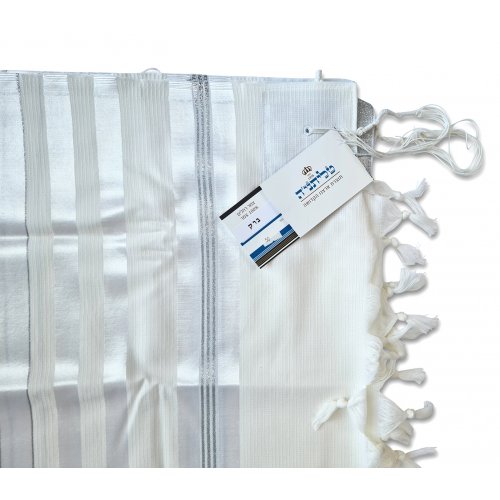 Non Slip Barak Tallit 100% Wool by Talitnia - Silver Stripes